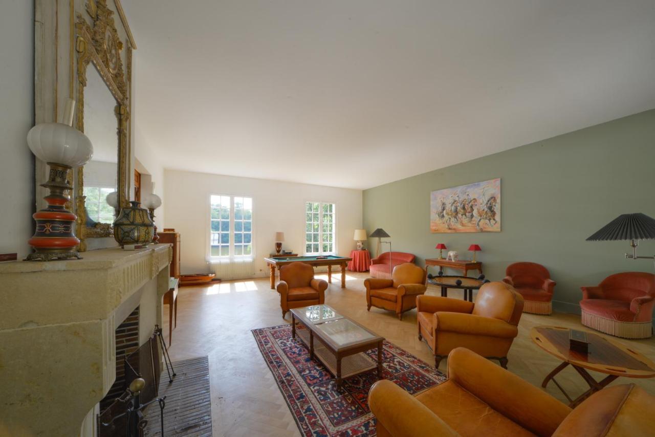La Genetiere - Grande Maison Avec Etang En Sologne Mery-es-Bois Extérieur photo