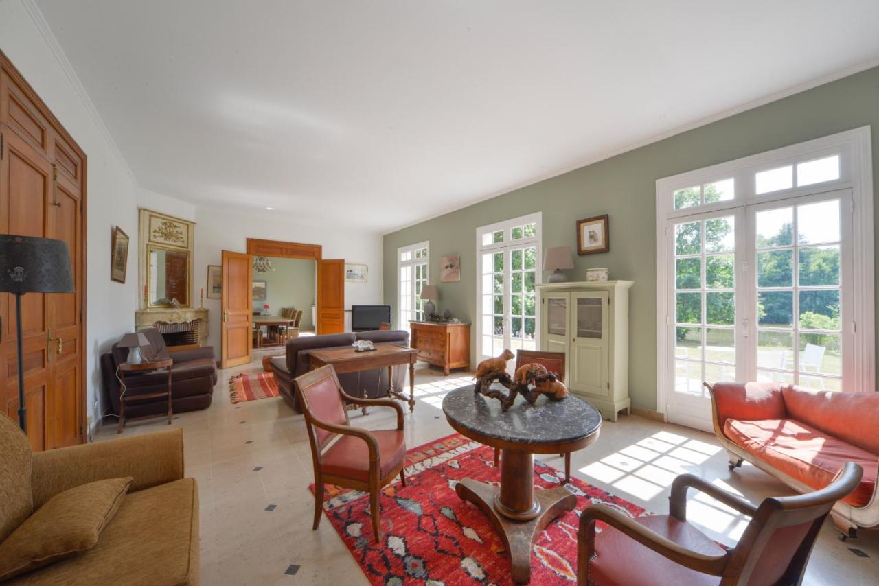 La Genetiere - Grande Maison Avec Etang En Sologne Mery-es-Bois Extérieur photo